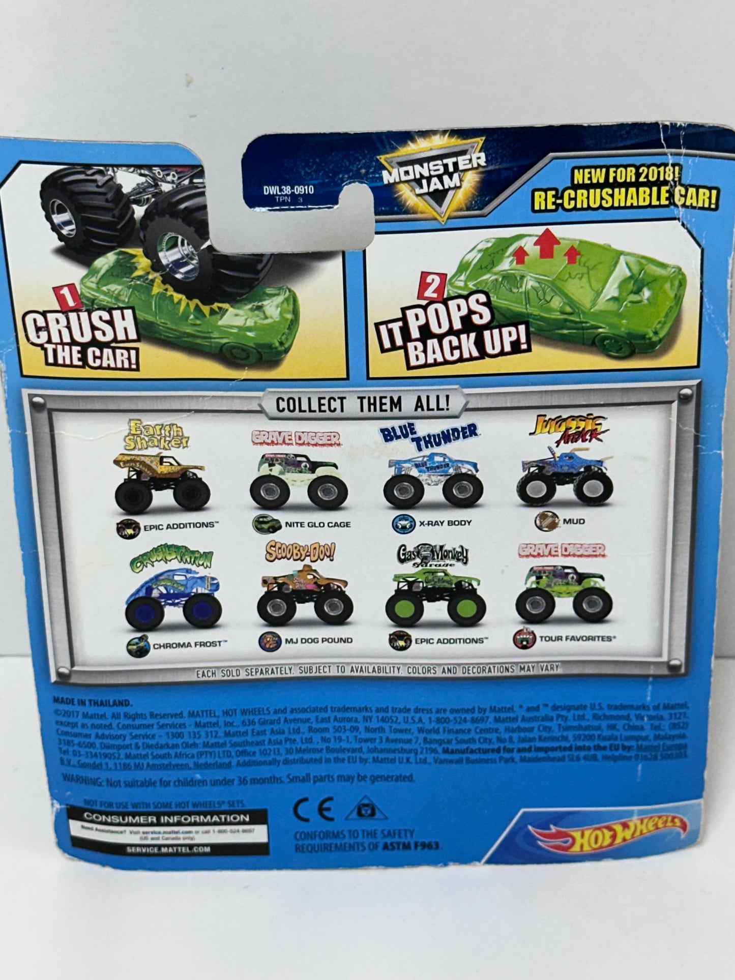 Earth Shaker w/Re-Crushable Car, *BAD CARD* 1:64 Hot Wheels/Monster Jam