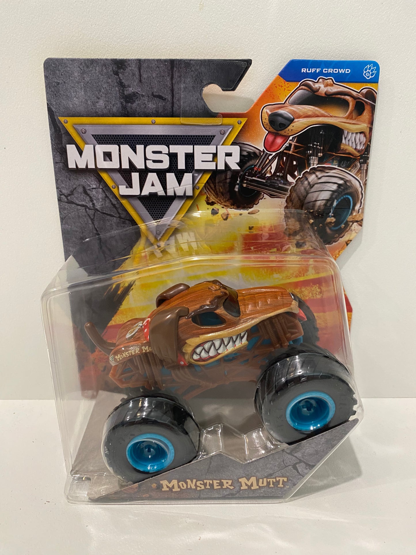 Monster Mutt, S42, 1:64