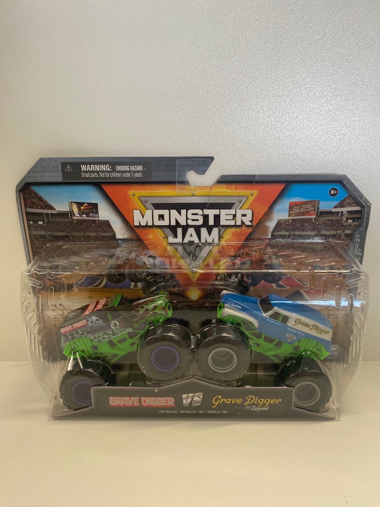 Grave Digger VS Grave Digger The Legend - Double Pack 1:64