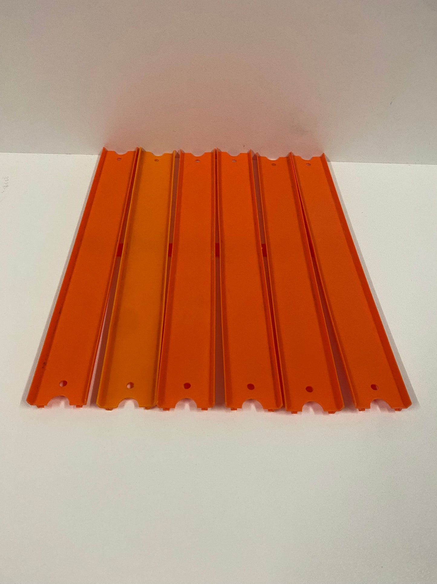 6 Lane Track Joiner - 5 pack (Hot Wheels 6-Lane Track Clip on) (v1.0)