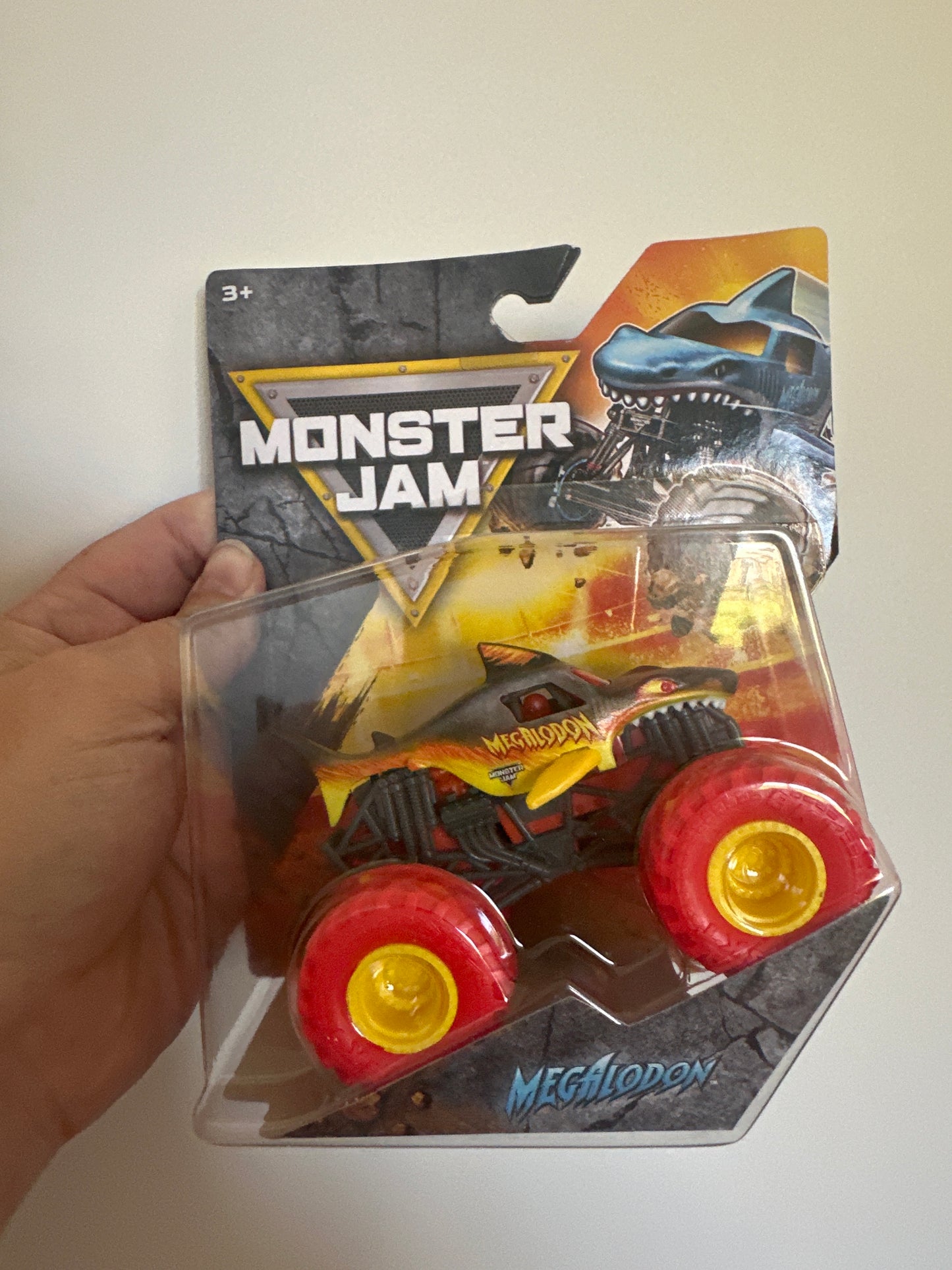 Megalodon, Series 2, 1:64, Type 4 of 4 (fire)