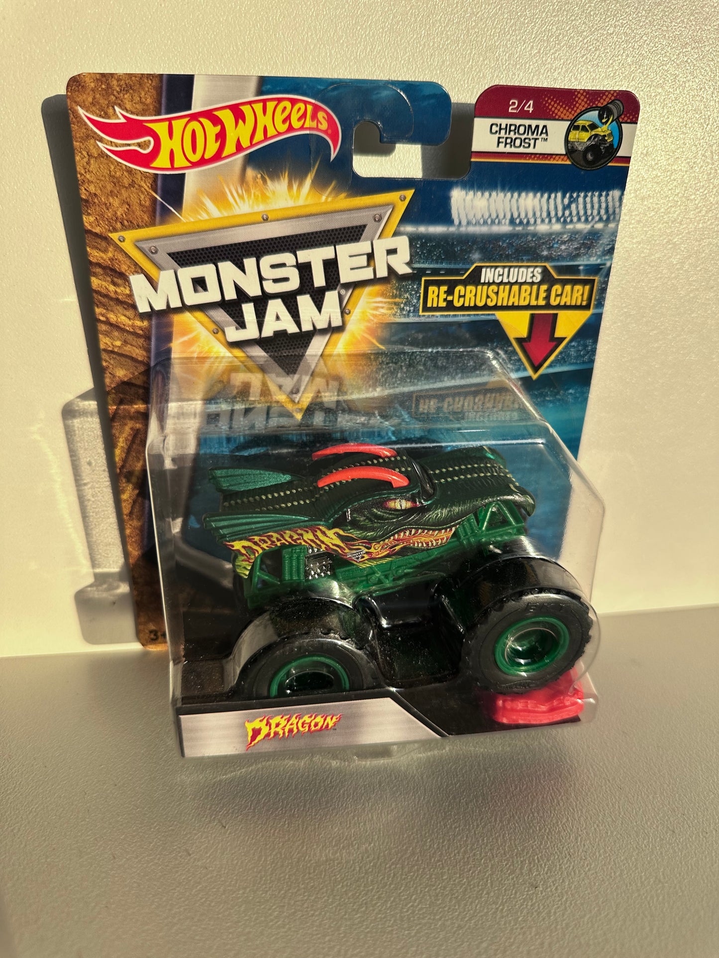 Dragon (Green), 1:64, w/Re-Crushable Car, Hot Wheels/Monster Jam