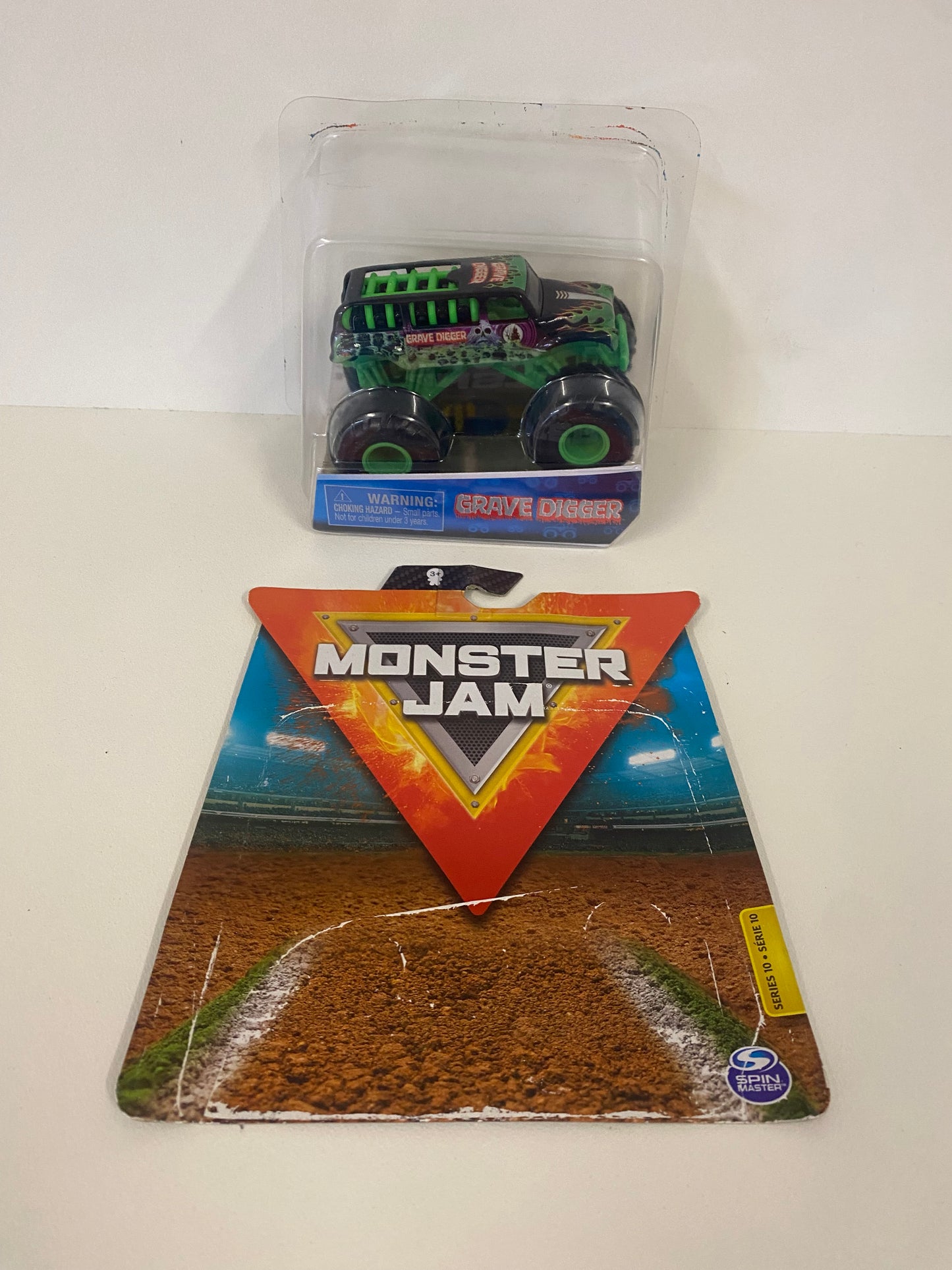 Grave Digger Ride Truck (Loose bubble), 1:64