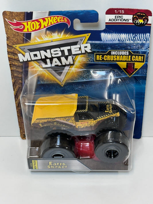 Earth Shaker w/Re-Crushable Car, *BAD CARD* 1:64 Hot Wheels/Monster Jam