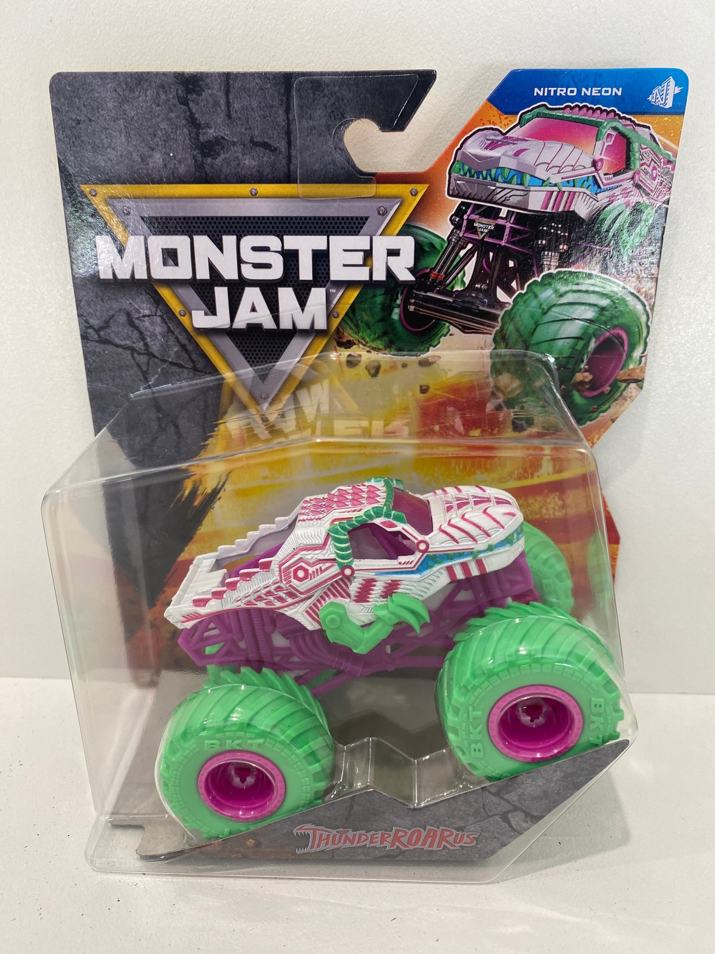 ThundeROARus , S42, 1:64