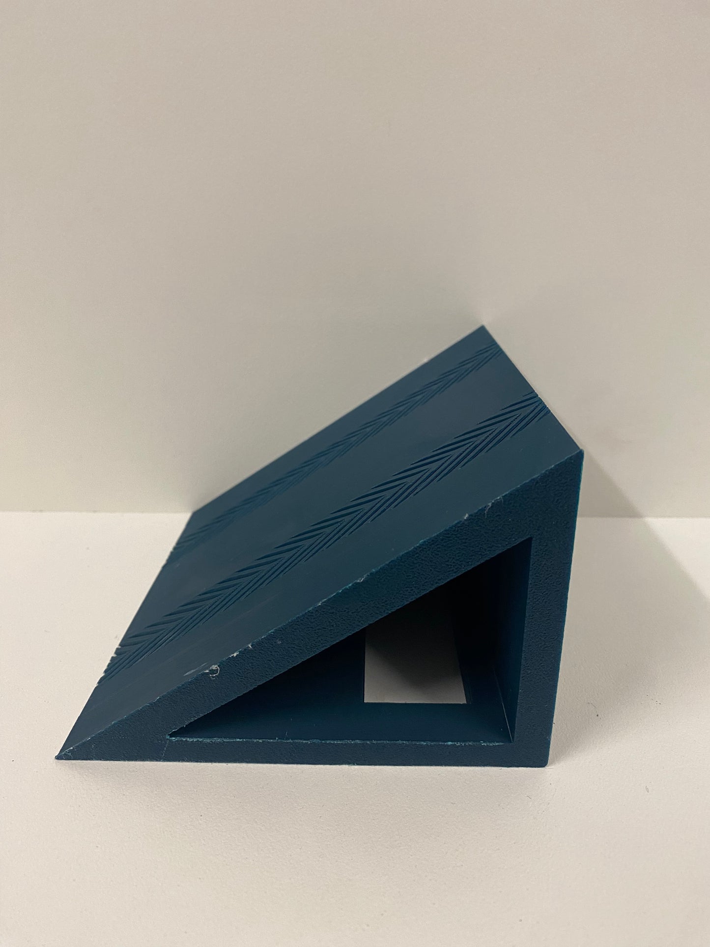 Jump - TYPE 2 (V2.0 Incl. Table Top Connector)